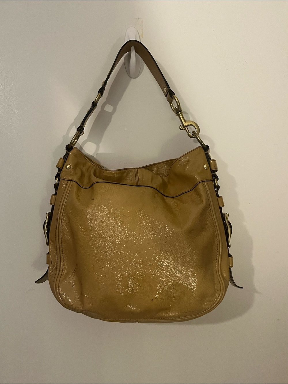 Y2K Coach Zoe Large Patent Leather Hobo Shoulder Bag  Fawn/Mustard L0893-12776